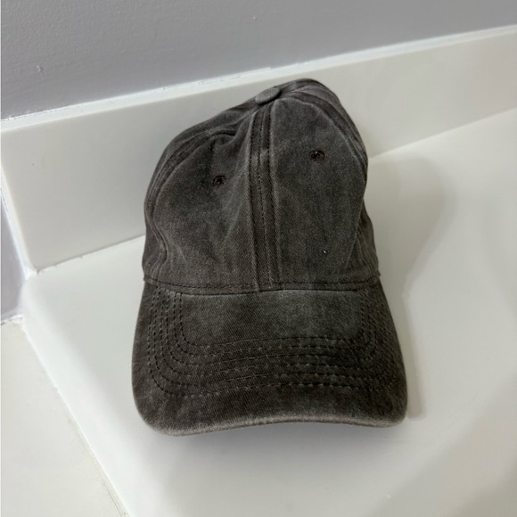 Baseball hat - Picture 2 of 5